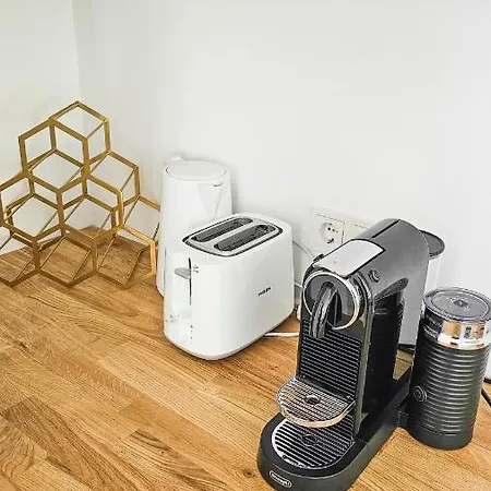 Luxus Neubau 65m² City Wohnung: R Apartment Munich